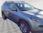 2017 Cherokee Thumbnail 6