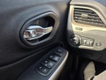 2018 Cherokee Thumbnail 15