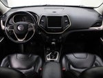 2018 Cherokee Thumbnail 8