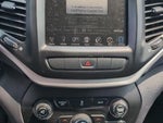 2015 Cherokee Thumbnail 11