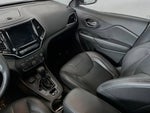 2019 Cherokee Thumbnail 10