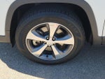2019 Cherokee Thumbnail 6