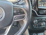 2019 Cherokee Thumbnail 16