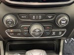 2019 Cherokee Thumbnail 35