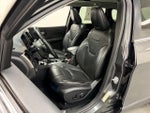 2019 Cherokee Thumbnail 19