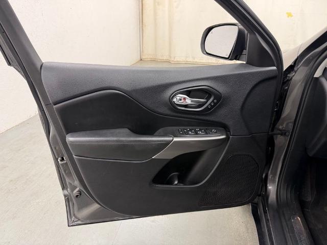 2019 Jeep Cherokee - $13,986