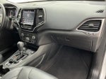 2019 Cherokee Thumbnail 24