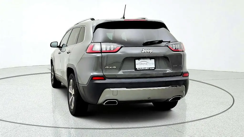 2020 Jeep Cherokee - $15,995