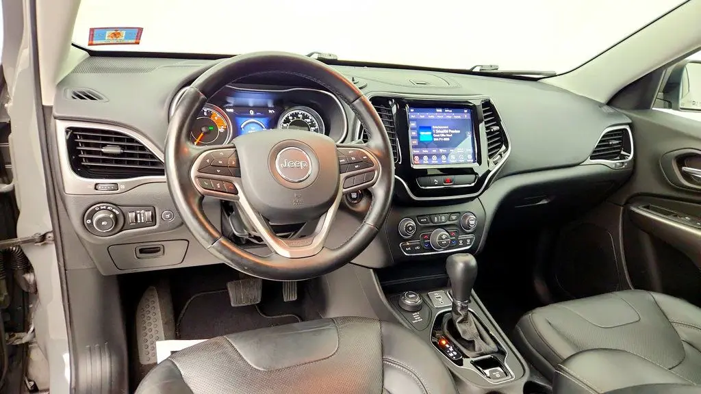 2020 Jeep Cherokee - $15,995