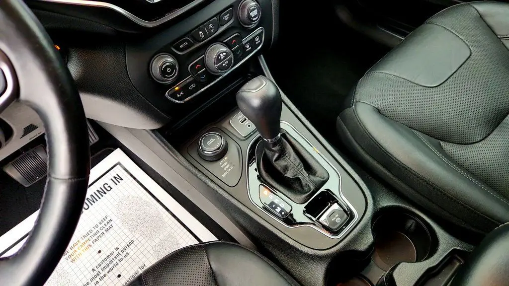 2020 Jeep Cherokee - $15,995