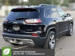 2019 Cherokee Thumbnail 16