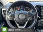 2019 Cherokee Thumbnail 25