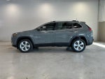 2019 Cherokee Thumbnail 3