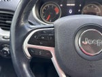 2016 Cherokee Thumbnail 26
