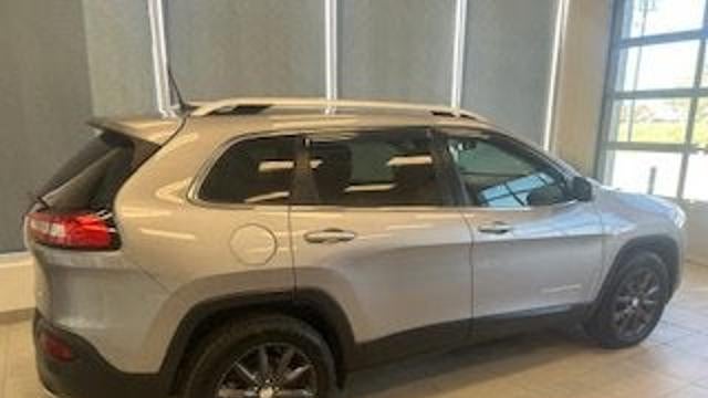2016 Jeep Cherokee High Altitude