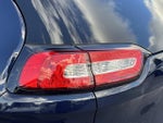 2016 Cherokee Thumbnail 9