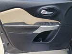 2017 Cherokee Thumbnail 7
