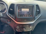 2014 Cherokee Thumbnail 10