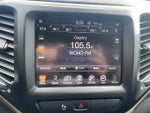 2015 Cherokee Thumbnail 10