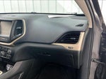 2014 Cherokee Thumbnail 18