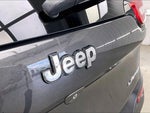 2014 Cherokee Thumbnail 32