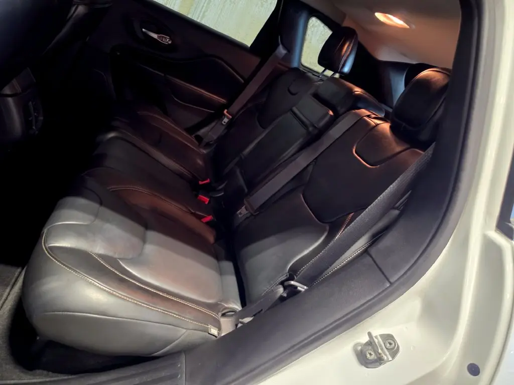 2015 Jeep Cherokee - $13,538
