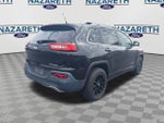 2015 Cherokee Thumbnail 7