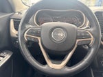 2015 Cherokee Thumbnail 14