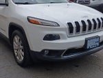 2016 Cherokee Thumbnail 11