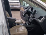 2016 Cherokee Thumbnail 18