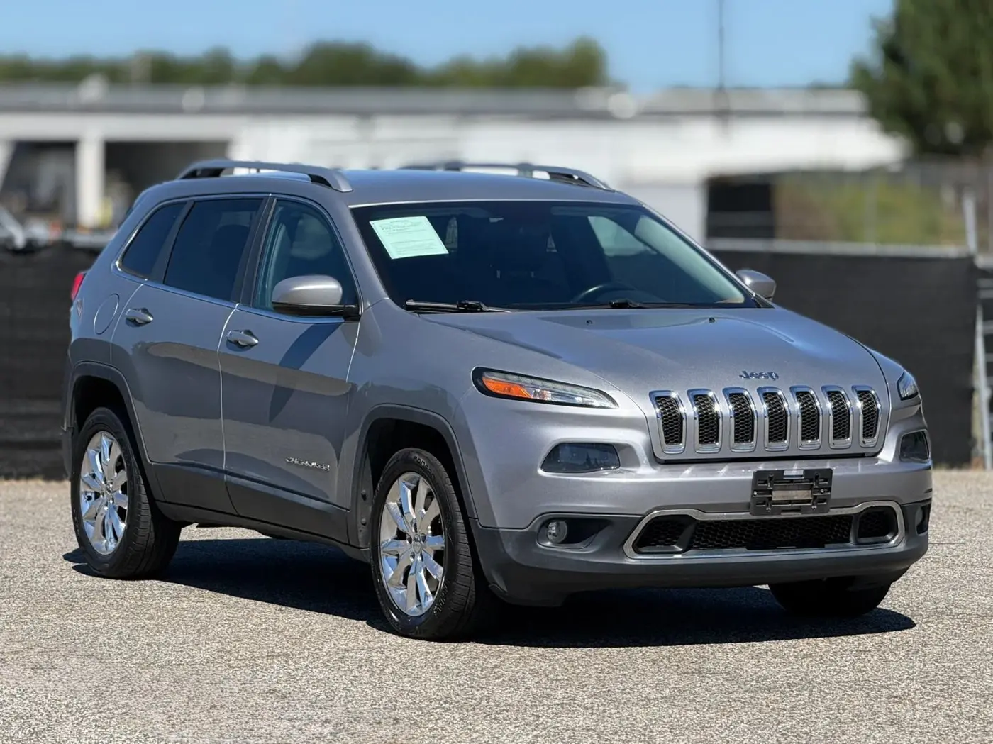 2015 Jeep Cherokee - $9,950