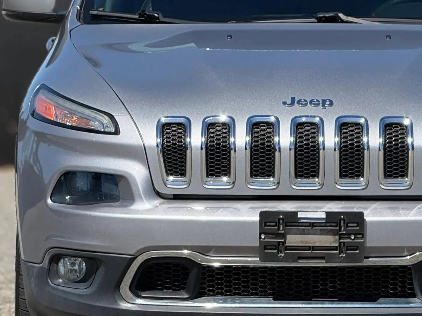 2015 Jeep Cherokee - $9,950