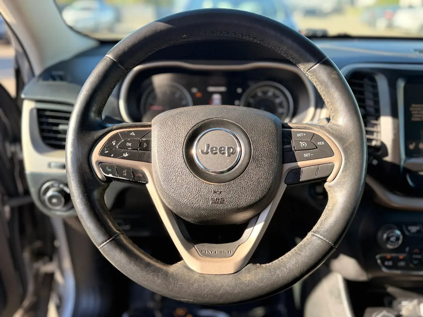 2015 Jeep Cherokee - $9,950