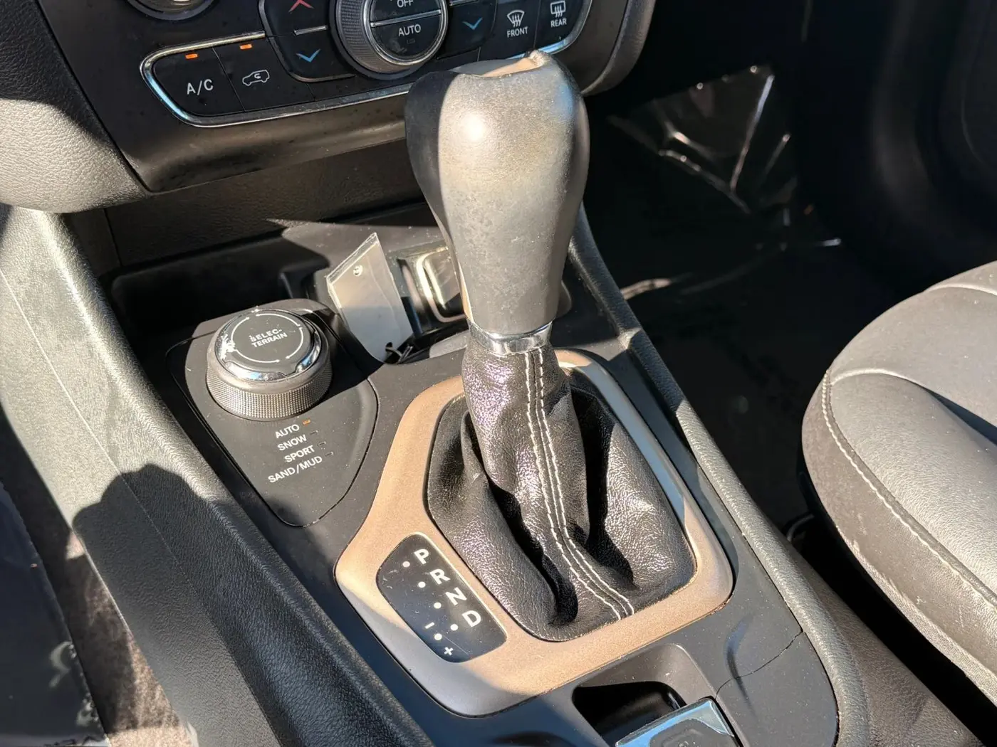 2015 Jeep Cherokee - $9,950