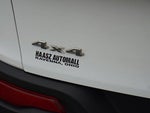 2016 Cherokee Thumbnail 7
