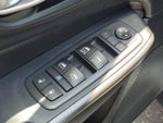 2016 Cherokee Thumbnail 22