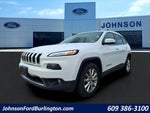 2015 Cherokee Thumbnail 3