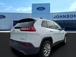 2015 Cherokee Thumbnail 15
