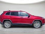 2016 Cherokee Thumbnail 3