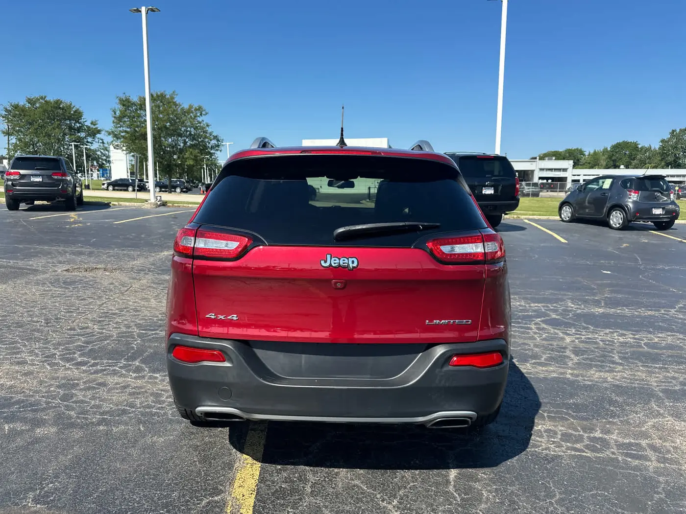 2015 Jeep Cherokee - $6,700