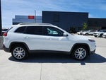 2015 Cherokee Thumbnail 2