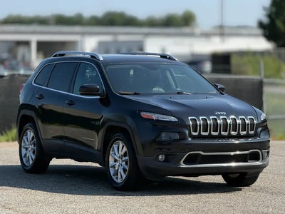 Photo of a 2015 Jeep Cherokee 4X4 Limited 4DR SUV for sale