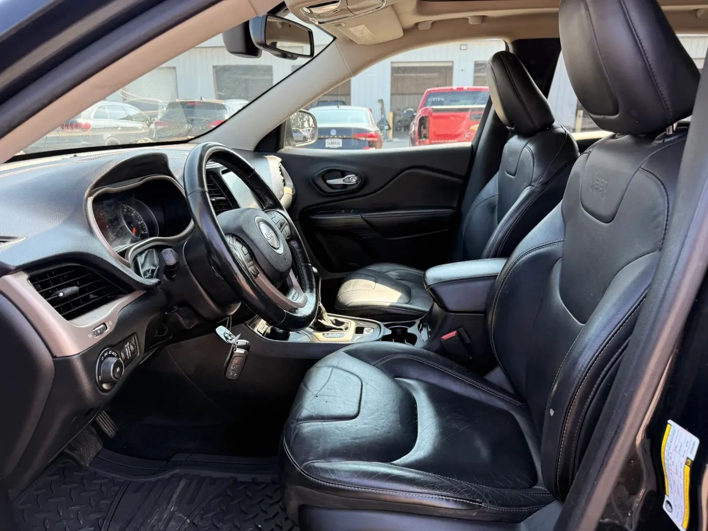2015 Jeep Cherokee - $10,950