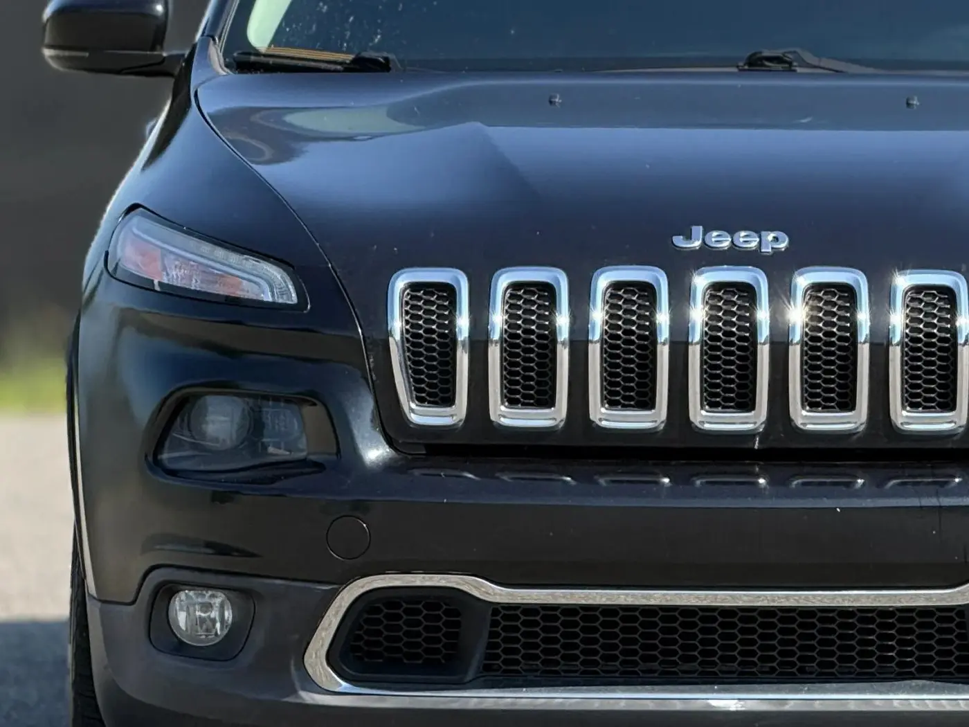 2015 Jeep Cherokee - $10,950