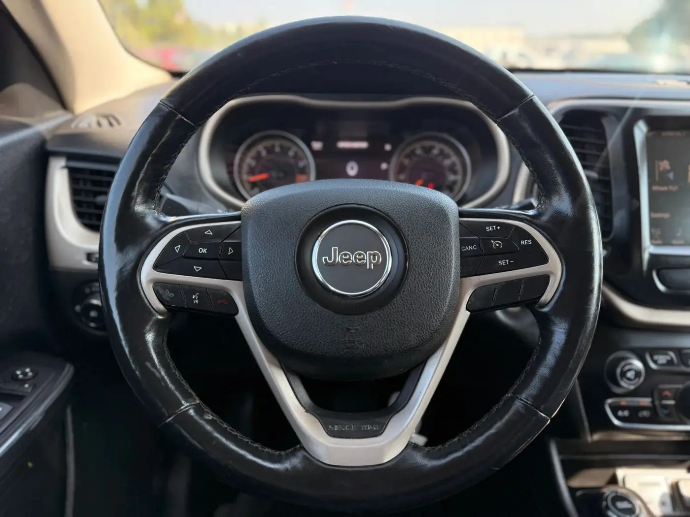 2015 Jeep Cherokee - $10,950