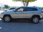 2017 Cherokee Thumbnail 4