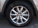 2017 Cherokee Thumbnail 9