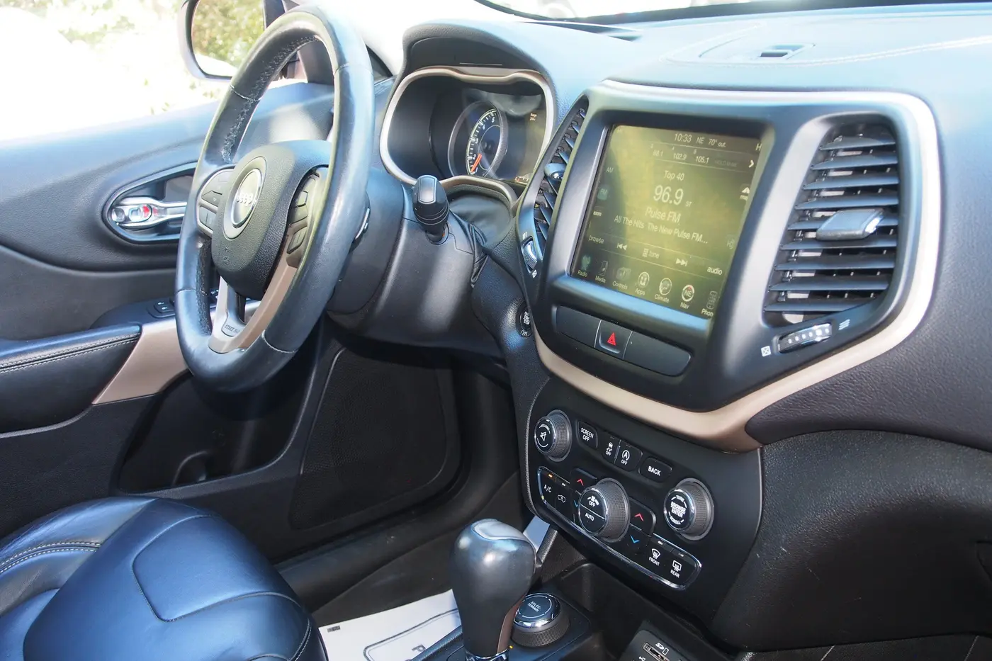 2017 Jeep Cherokee - $16,185
