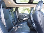 2017 Cherokee Thumbnail 14