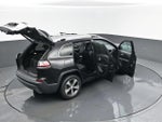 2019 Cherokee Thumbnail 27
